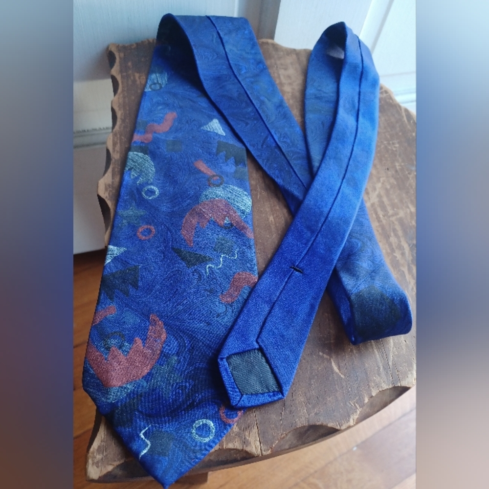 Handpainted Purple Silk Tie
